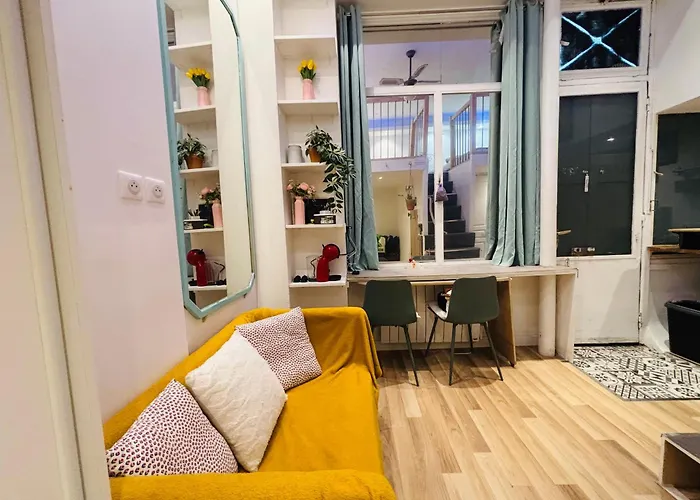Cozy Loft Near The Marais District