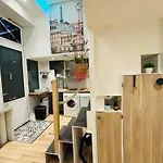Cozy Loft Near The Marais District パリ