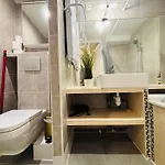 Cozy Loft Near The Marais District * パリ